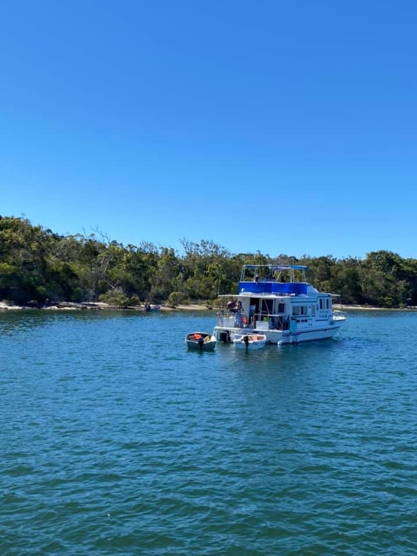 2021 Houseboats3.jpg